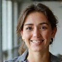 Portrait d'un client satisfait